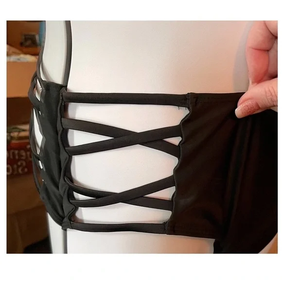 Swim Six String Brief Plus Size Black Bikini Bottom NWOT in Size 22 - Picture 3 of 12